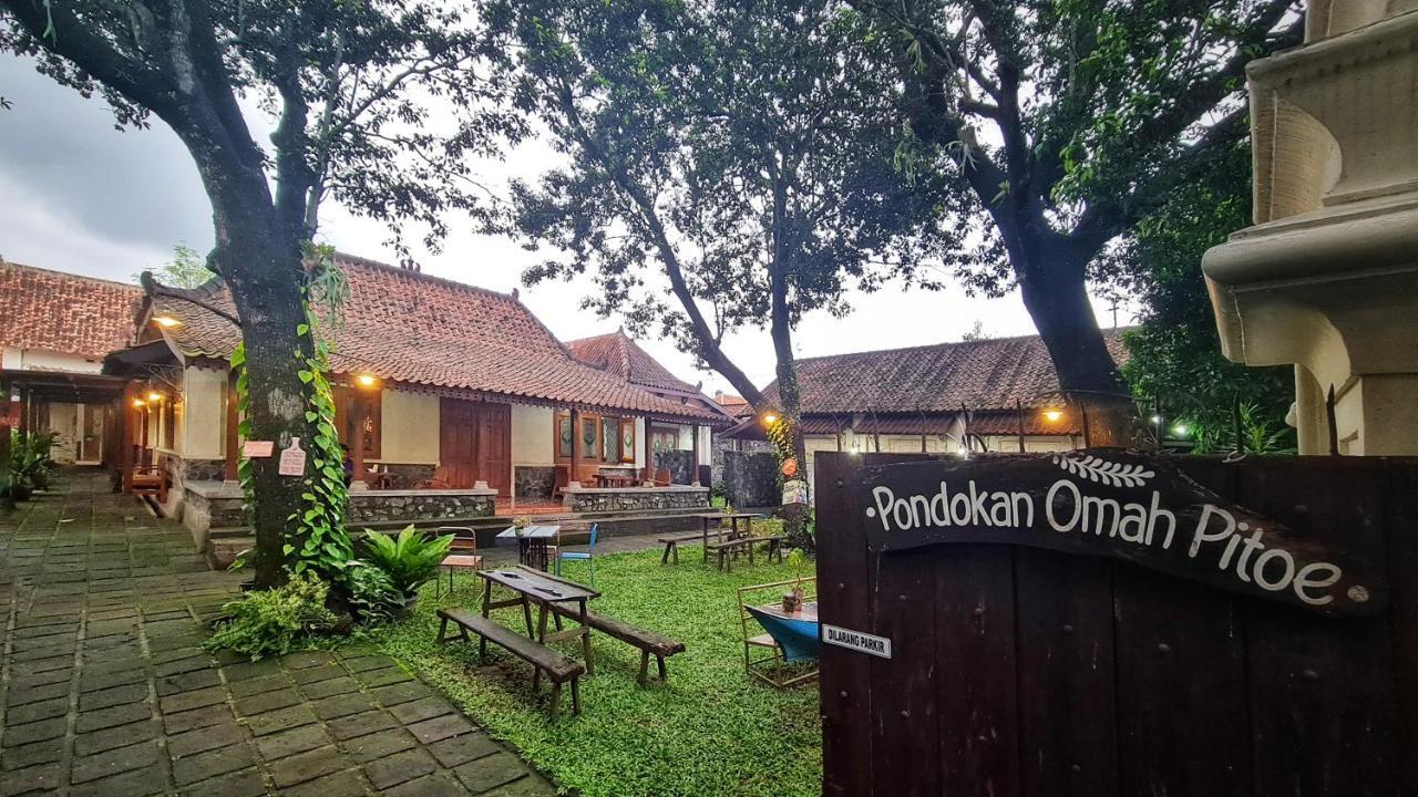 Omah Pitoe Yogya Homestay Yogyakarta Exterior photo